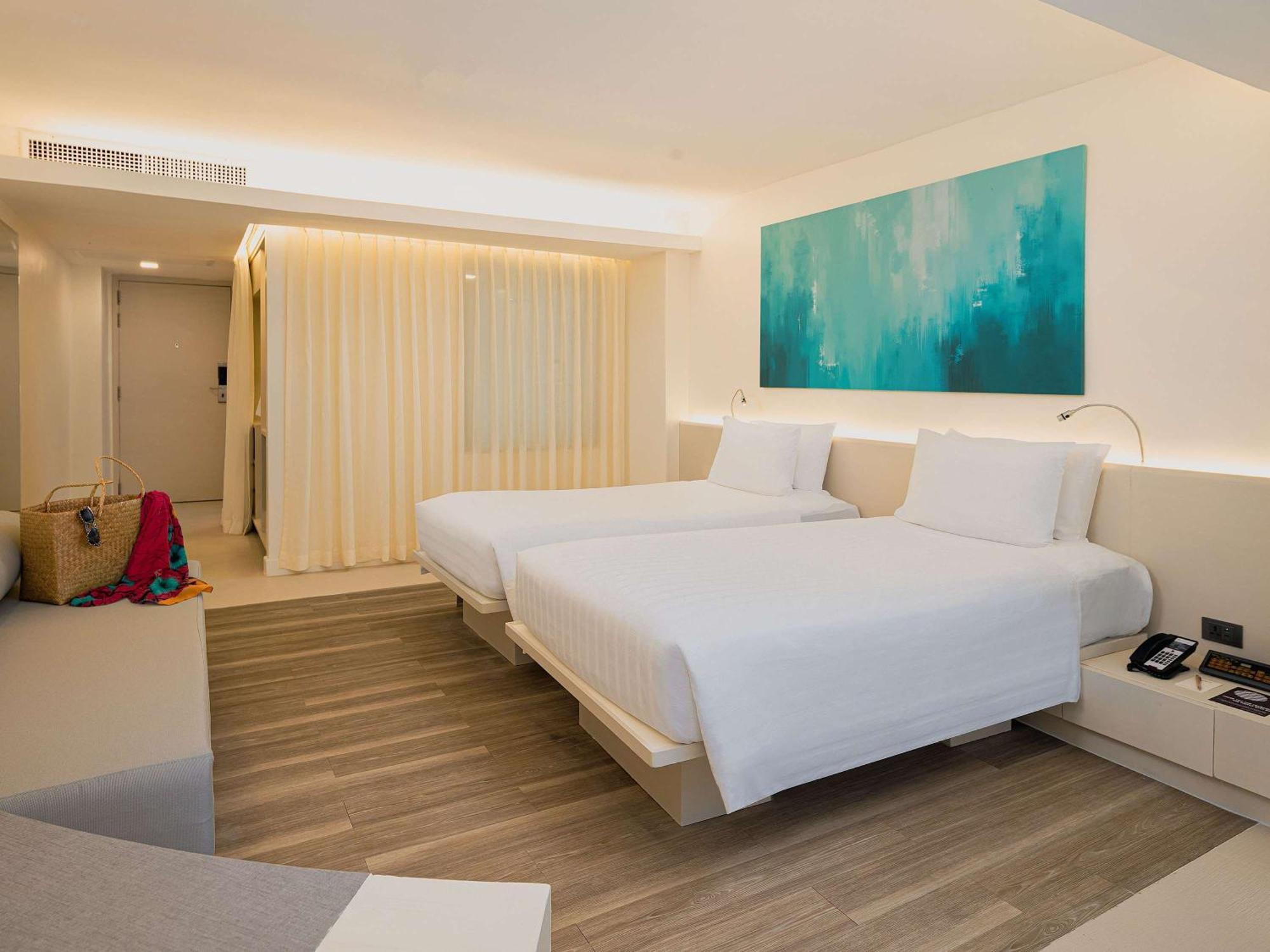 Pullman Pattaya Hotel G Exterior foto