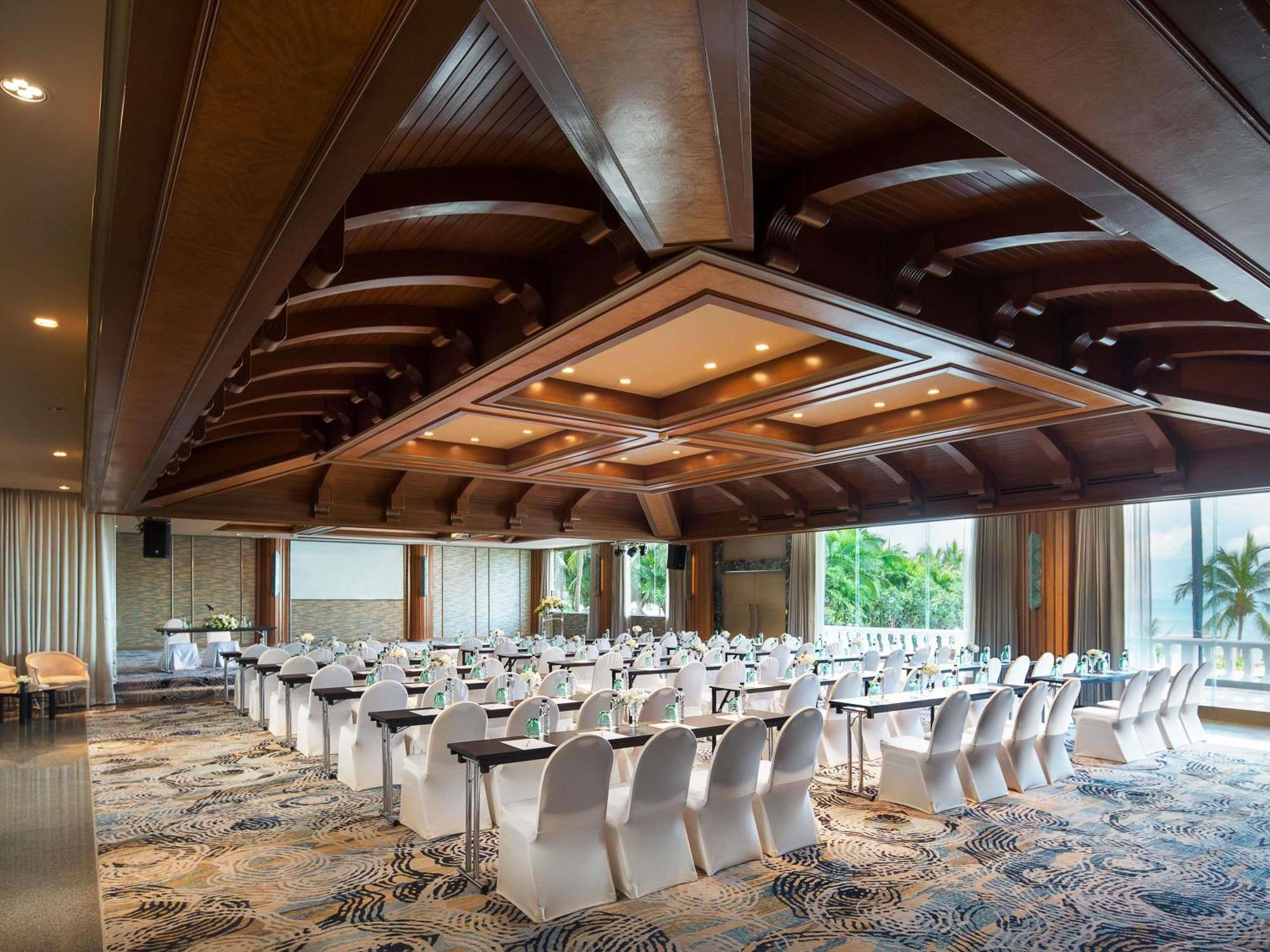 Pullman Pattaya Hotel G Exterior foto